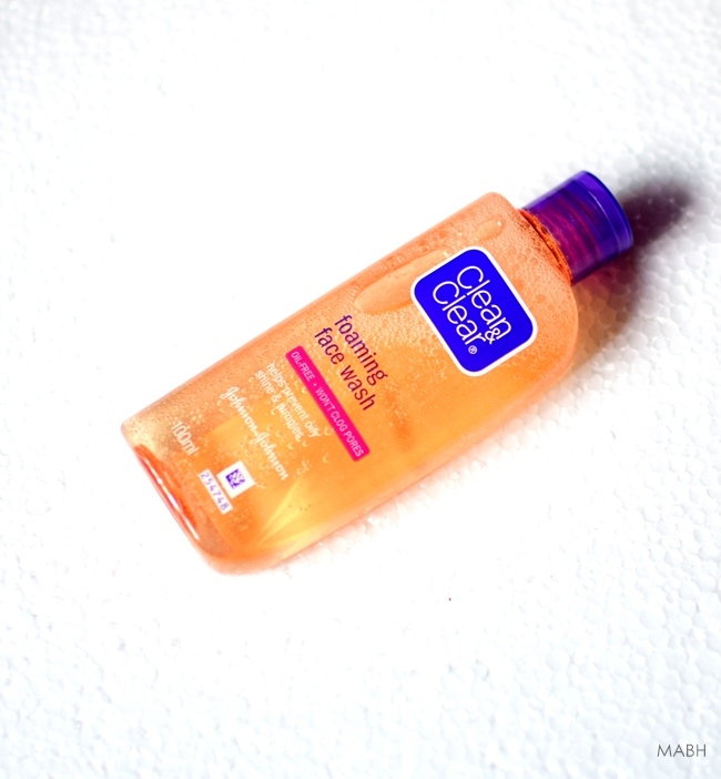 clean & clear foaming face wash