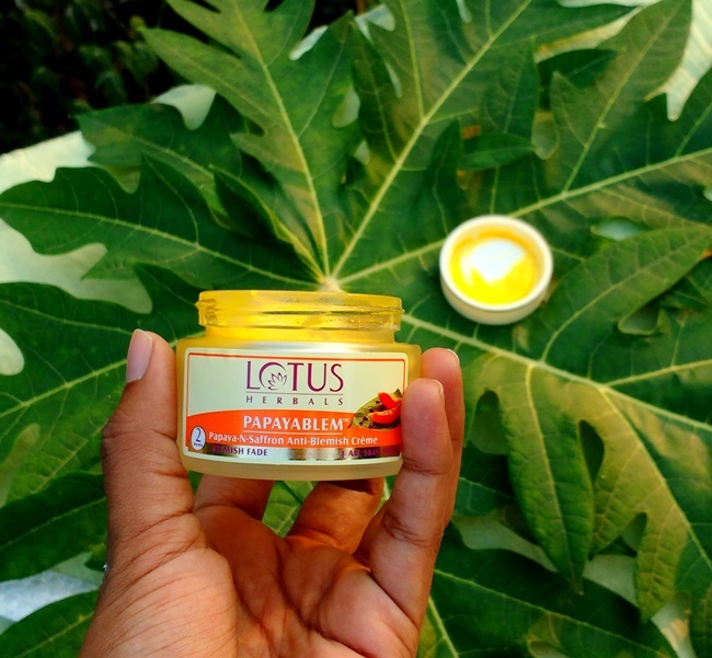 lotus herbals papayablem creme